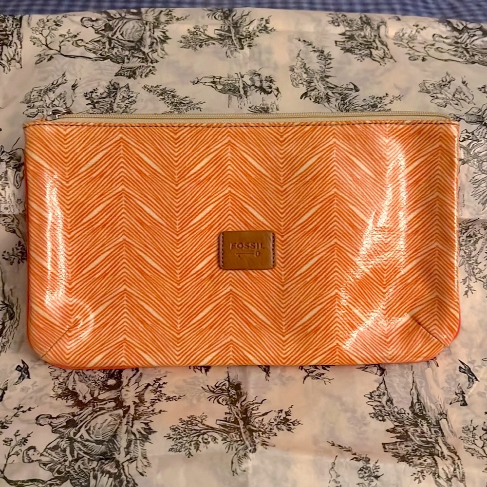 Fossil Key Per Large Pouch Bag - Picture 5 of 6